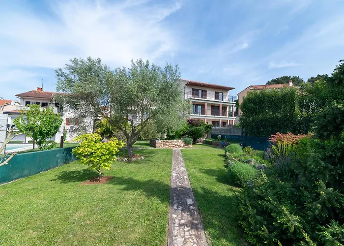 With Parking Space - 2252 Διαμέρισμα *